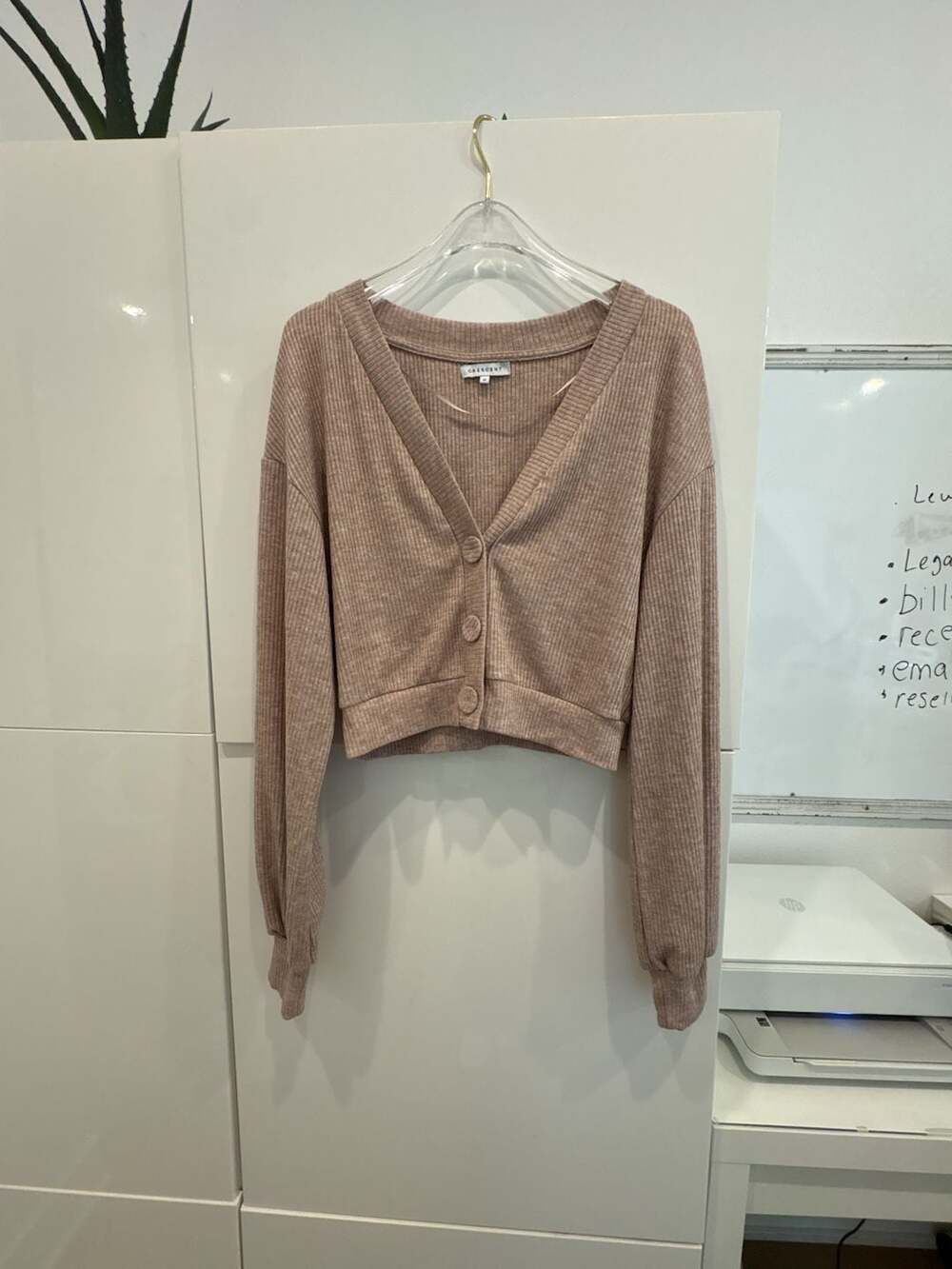 Crescent Ribbed Knit Cropped Cardigan Size M